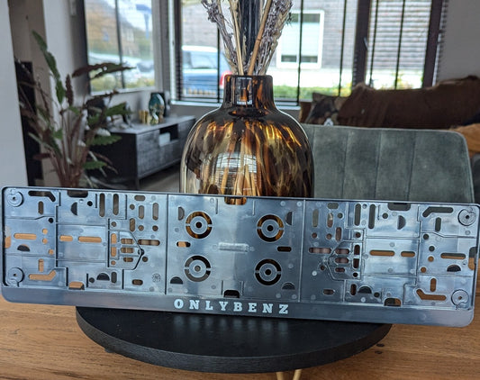 Kentekenplaat houder